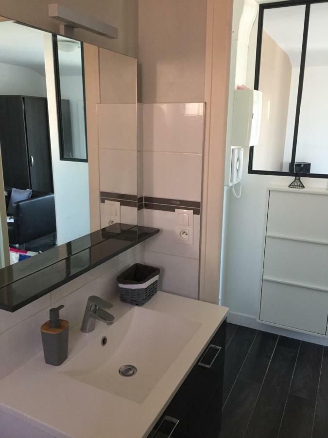 Magnifique Meuble 24M2 Avec Parking Apartman Aix-les-Bains Kültér fotó